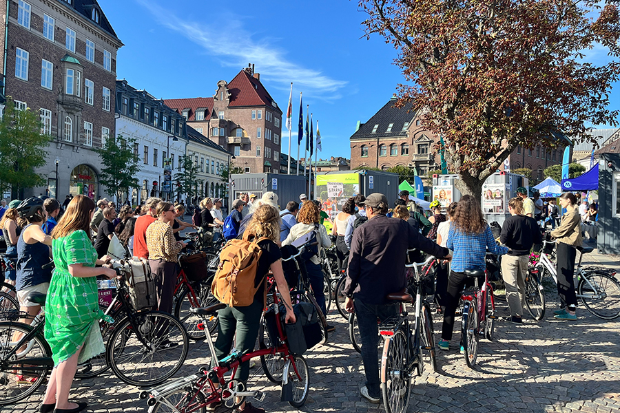 Deltagare under den populära cykelturen.